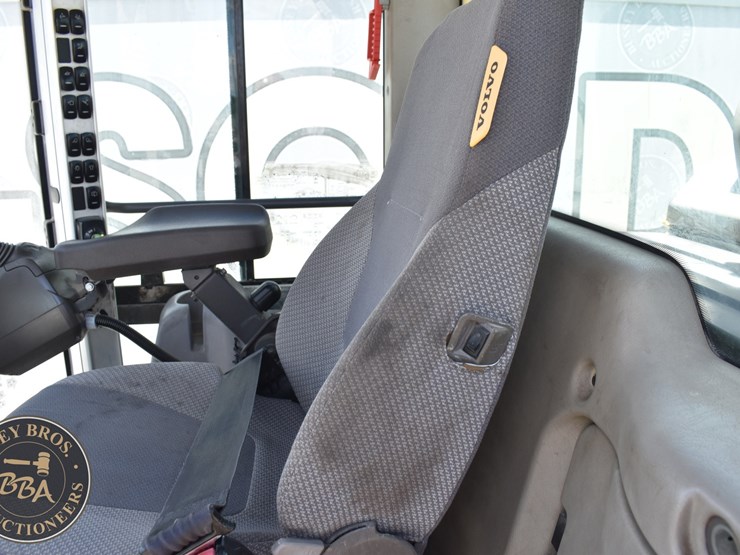 2019-volvo-l90h-image-52
