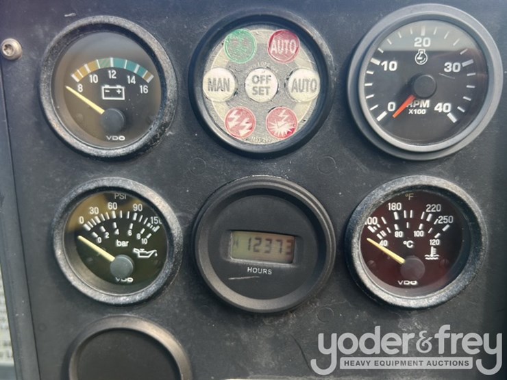 6"-trash-water-pump-frame,-trailer-mounted,-(no-engine,-no-pump)-image-7