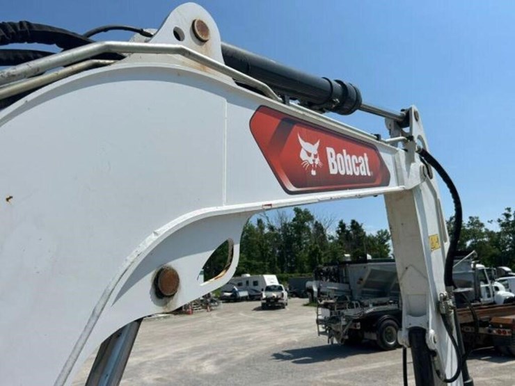 2022-bobcat-e88-image-45