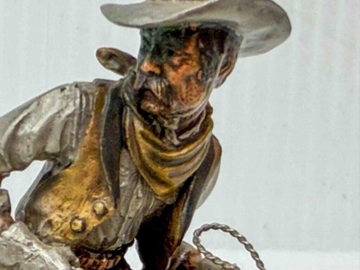 legends-sculpture-image-8