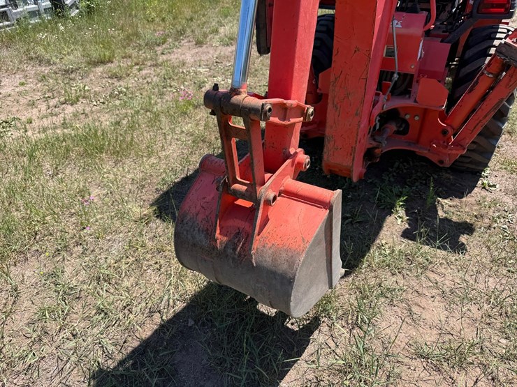 kubota-b26-image-47