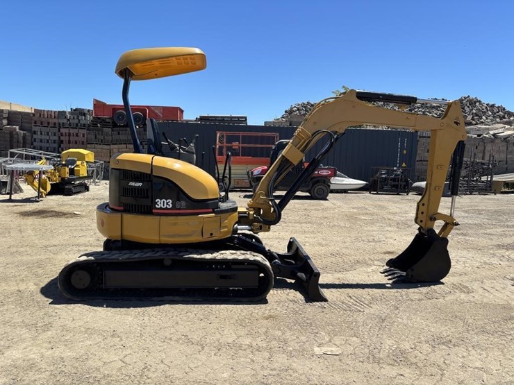caterpillar-303cr-image-7