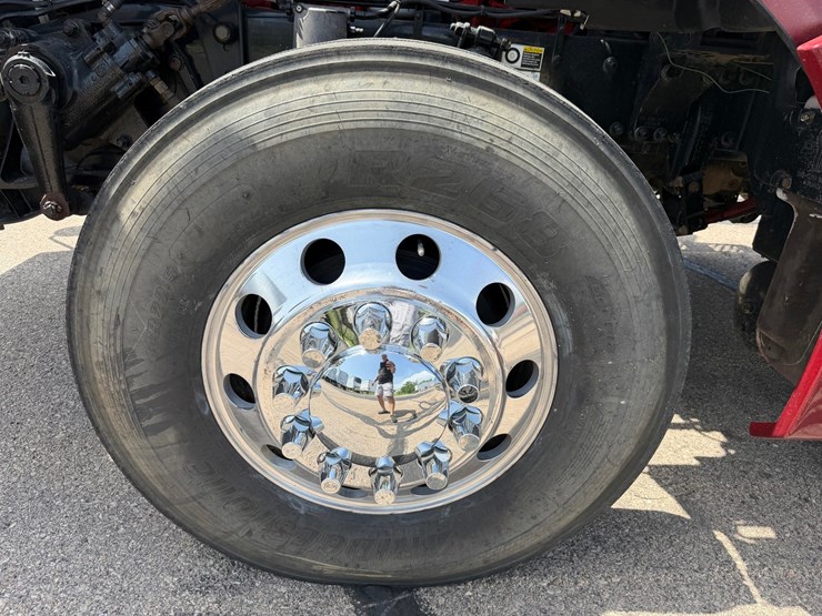 2018-kenworth-t880-image-66