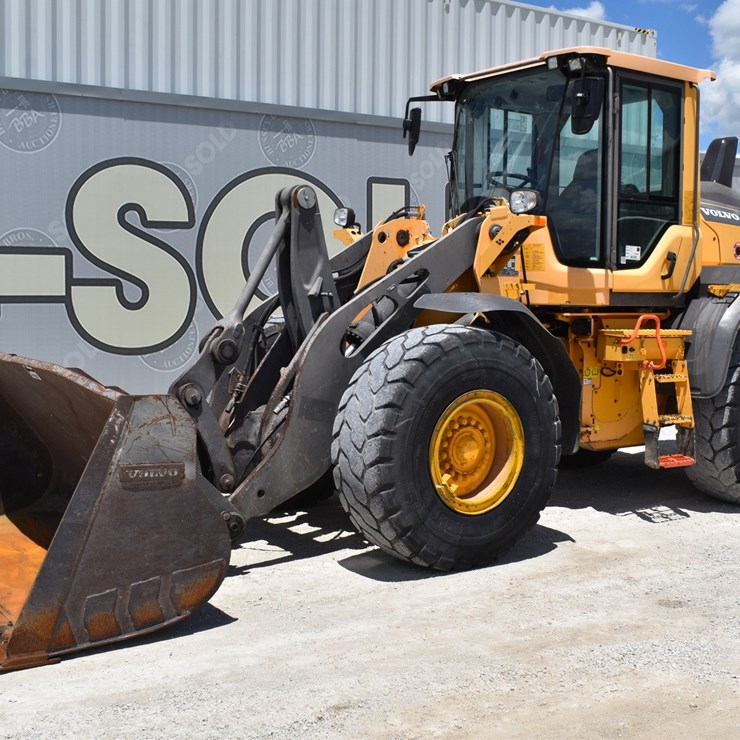 2019 VOLVO L90H