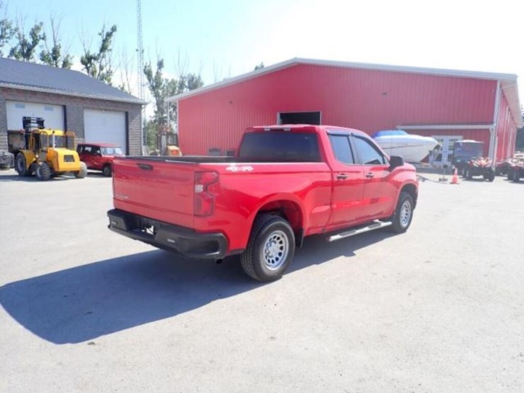 2024-chevrolet-silverado-1500-image-5