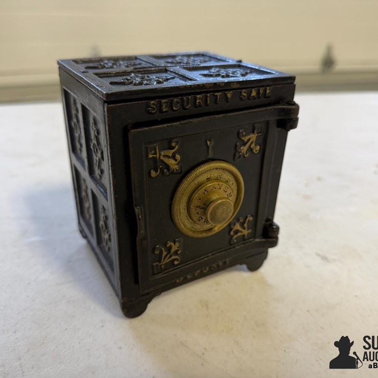Cast Iron Piggy Bank