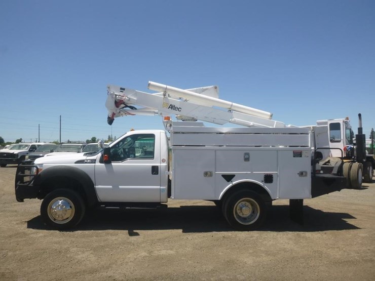 2015-ford-f550-image-5