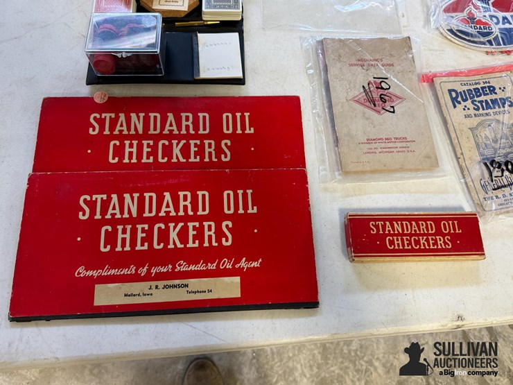standard-memorabilia-image-2