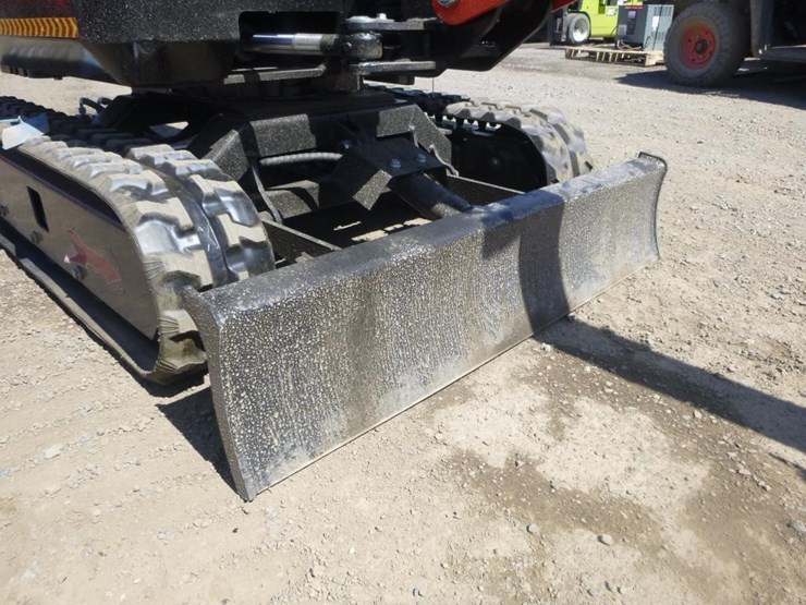 2026-tpm-18hh-hydraulic-excavator-image-16