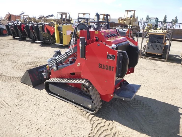 2026-sdlool-530t-skid-steer-track-loader-image-4