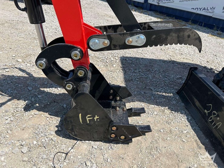 excavator-image-13