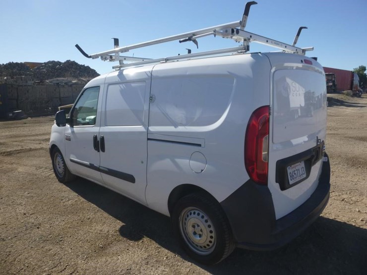 2021-ram-promaster-city-image-4