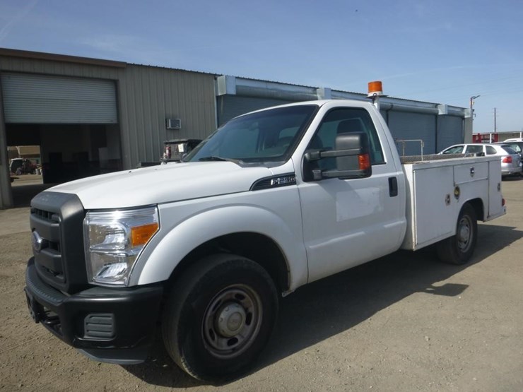 2011-ford-f250-image-1
