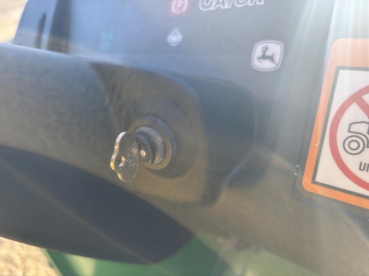 2013-john-deere-gator-ts-image-12