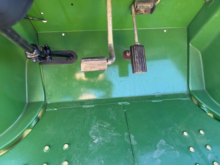 2013-john-deere-gator-ts-image-15
