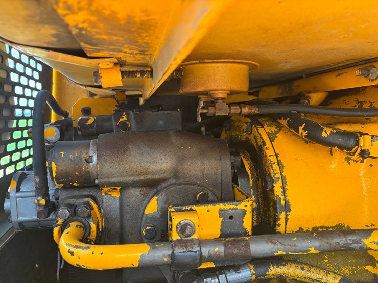 deere-772a-image-39