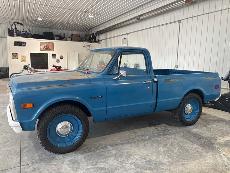 1972-chevrolet-c10-image-1
