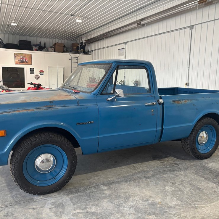 1972 CHEVROLET C10