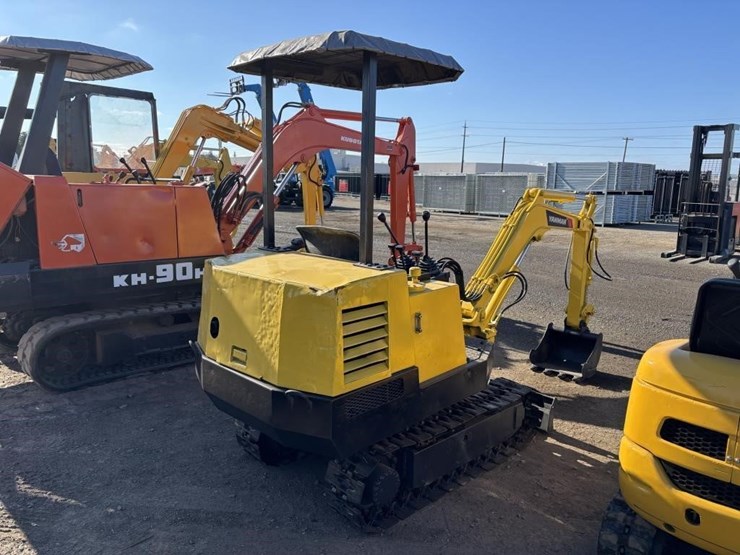 yanmar-hydraulic-excavator-image-3