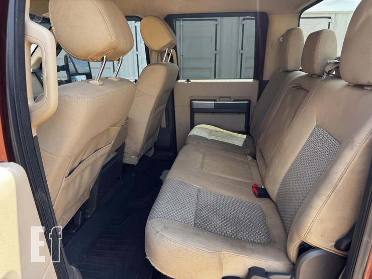 2015-ford-f250-sd-xlt-image-10