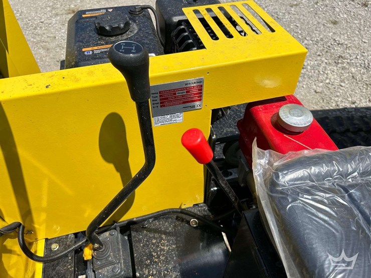 crawler-dumper-with-seat-image-11