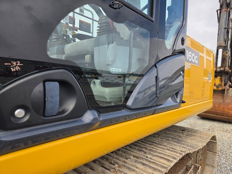 2019-deere-160g-lc-image-29