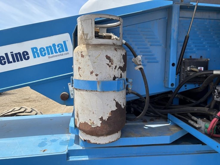 2002-genie-s60-image-33