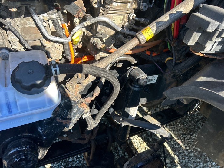2017-freightliner-cascadia-125-image-48
