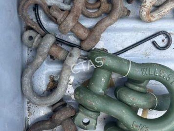 #217-•-industrial-clevis-shackles-image-2