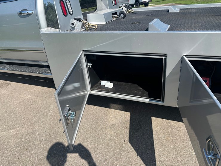 #2172-•-2018-gmc-demalli-hd-hodges-car-hauler-image-79