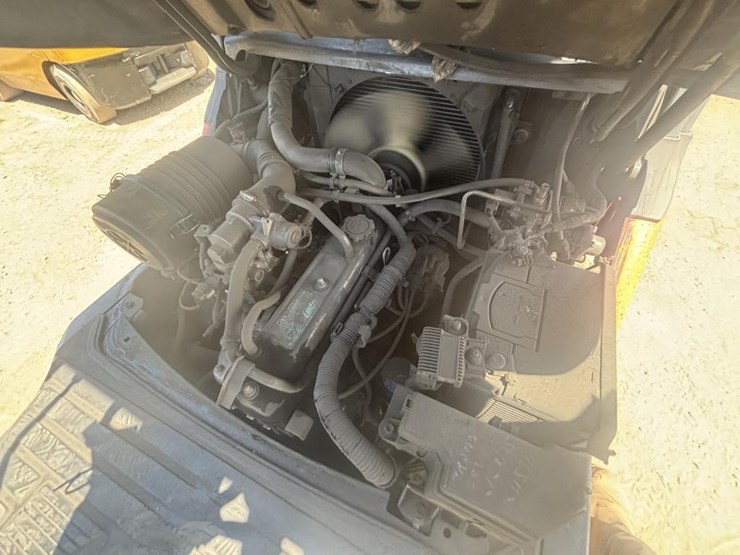 2018-toyota-8fgcu30-image-28