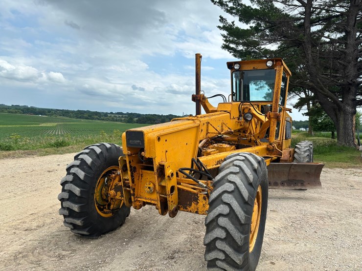 deere-772a-image-4