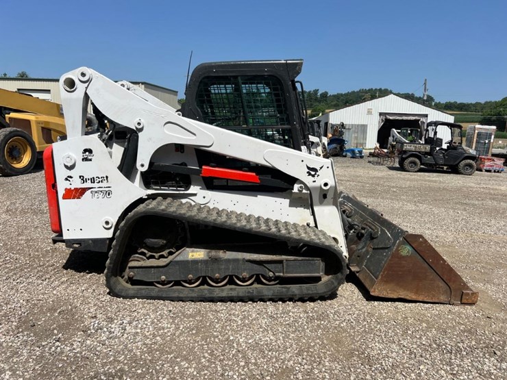 2023-bobcat-t770-image-7