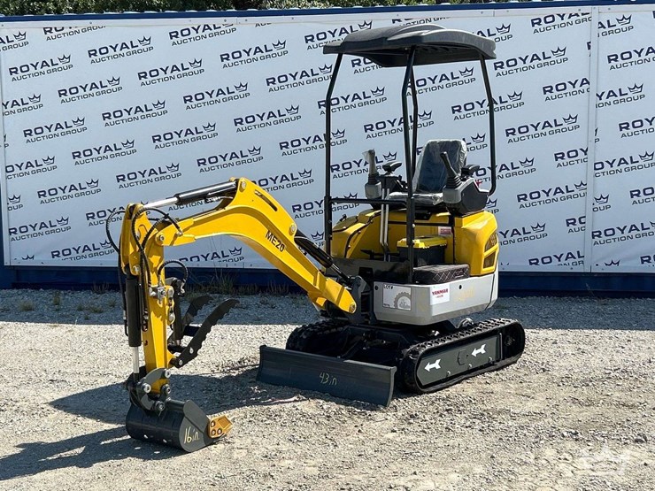 yanmar-enging-excavator-image-1