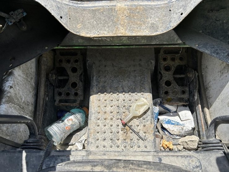 2021-bobcat-s450-image-14