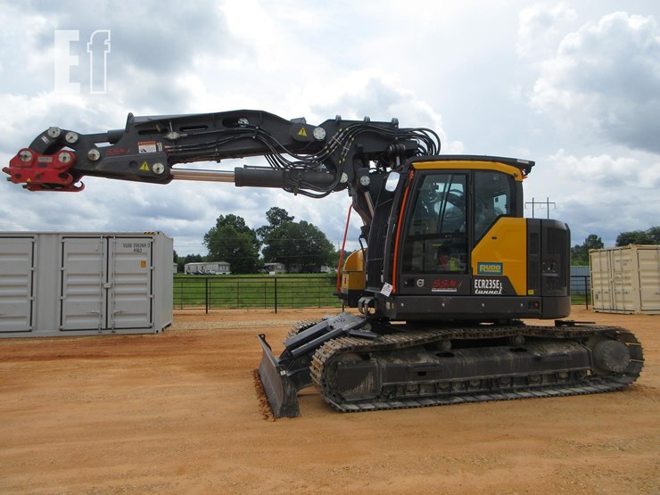2025-volvo-ecr235el-image-1