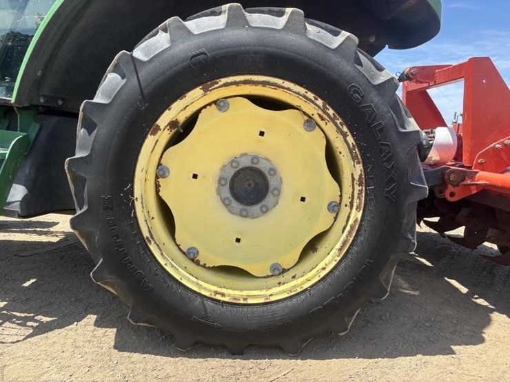 john-deere-5220-image-32