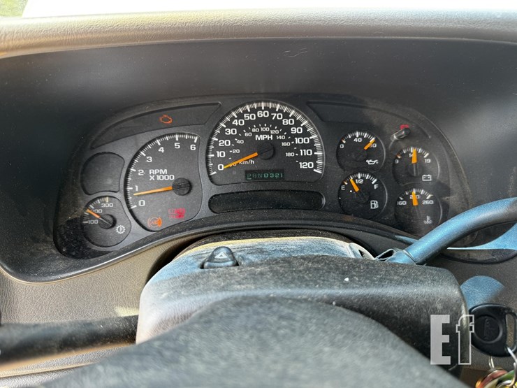 2003-gmc-2500sle-image-9