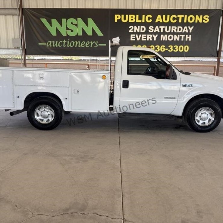 2004 FORD F350