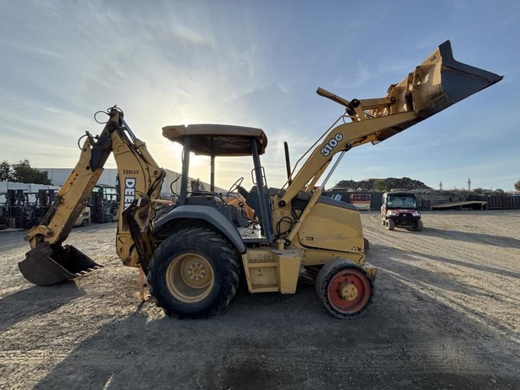 2001-deere-310g-image-7
