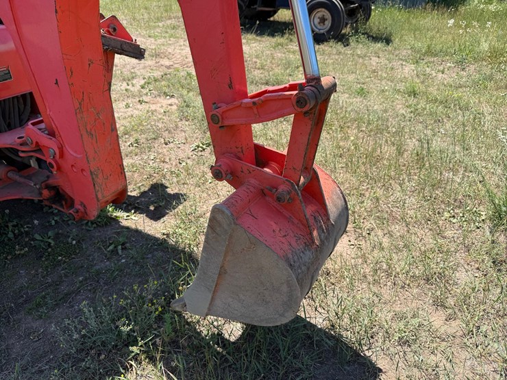 kubota-b26-image-49