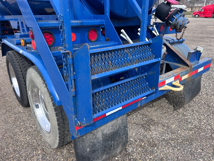 #1494-•-2017-worley-welding-works-tanker-trailer-image-15