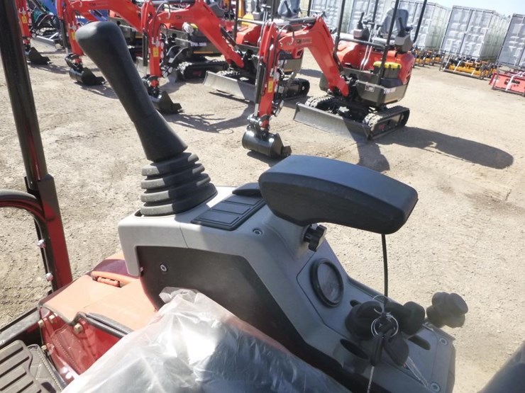 2026-tpm-20k-hydraulic-excavator-image-24