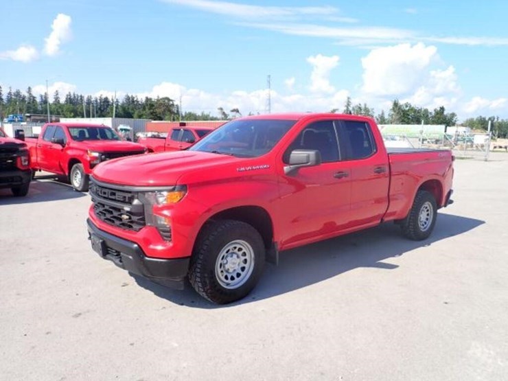 2023-chevrolet-silverado-1500-image-1