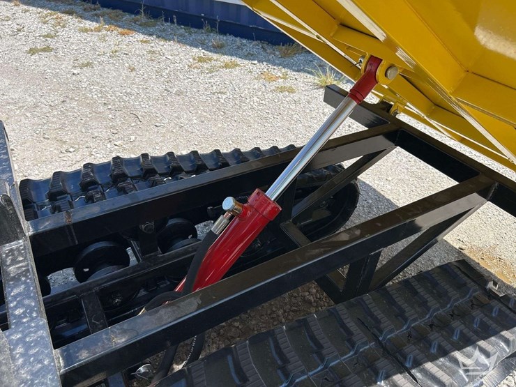 crawler-dumper-with-seat-image-13
