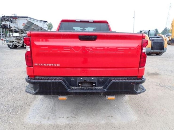 2022-chevrolet-silverado-1500-image-6