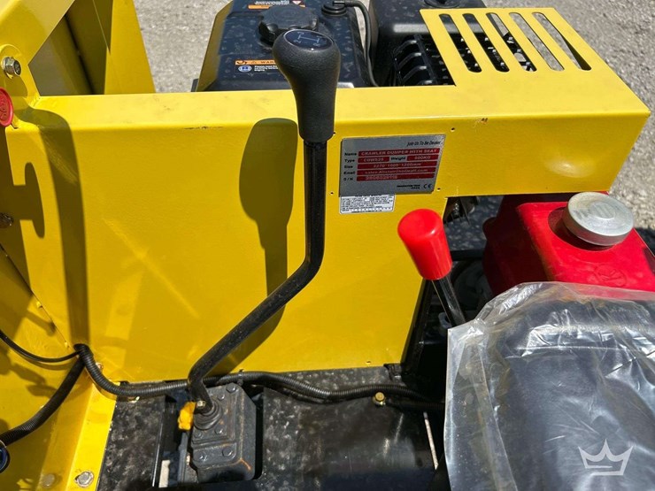 crawler-dumper-with-seat-image-12