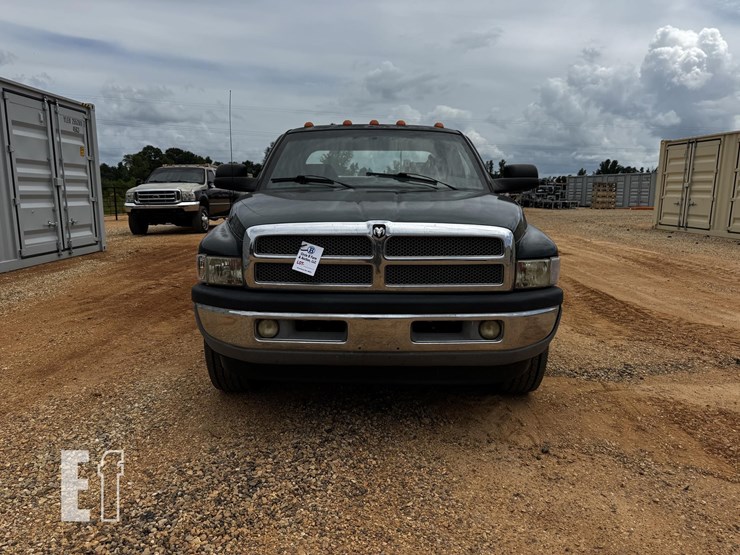 2001-dodge-ram-2500-image-9