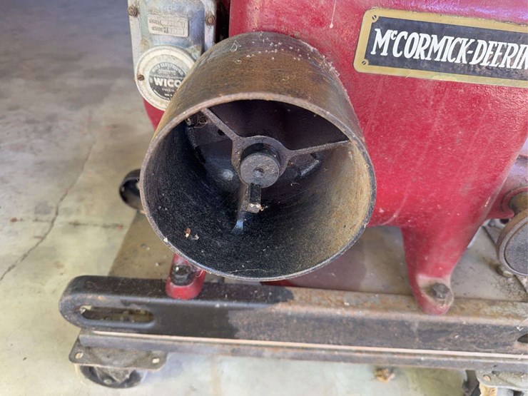international-la-1-1/2-hp-engine-image-10