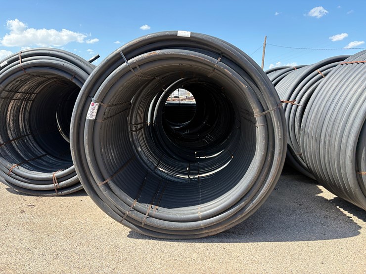 1000’-roll-of-used-3”-ips-poly-pipe-image-2